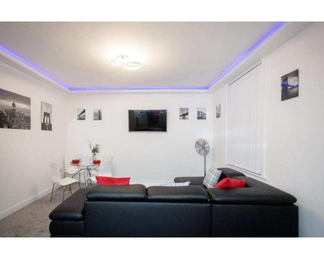 Carter House Apartments.....6 Beds In 3 Bedrooms Leeds  Exterior photo